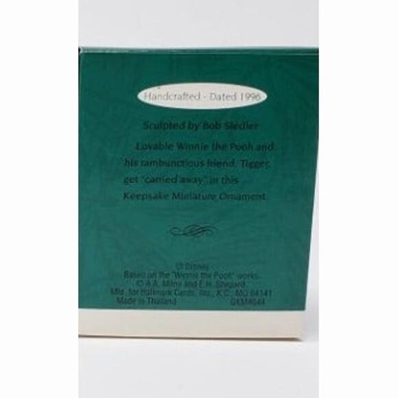 1996 Hallmark Winnie The Pooh & Tigger Miniature Handcrafted Keepsake Ornament - Picture 2 of 4